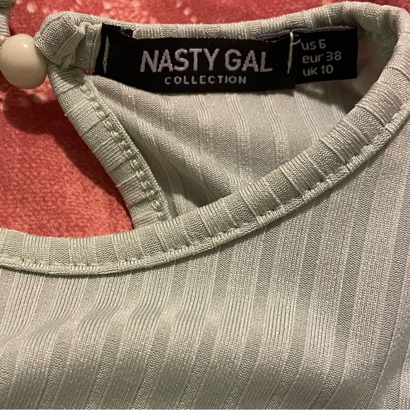 Nasty gal green ruffle crop/ish top mint green - Picture 4 of 4